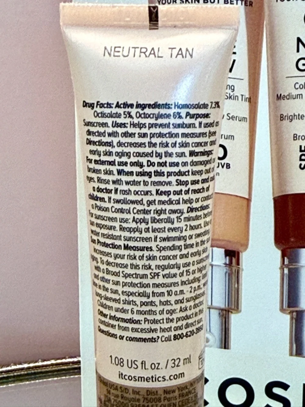 CC+ Nude Glow Lightweight Foundation + Glow Serum SPF 40 Neutral Tan EXP 12/26